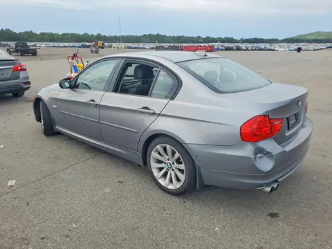 2011 BMW 328 VIN WBAPH5C50BA442847 фото 2