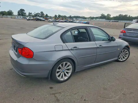 2011 BMW 328 VIN WBAPH5C50BA442847 фото 3