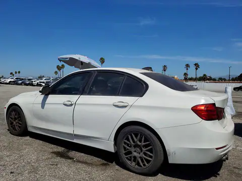 2012 BMW 328 VIN WBA3C1C51CF431737 фото 2