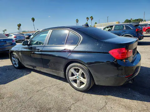 2012 BMW 328 VIN WBA3C1C59CF433896 фото 2