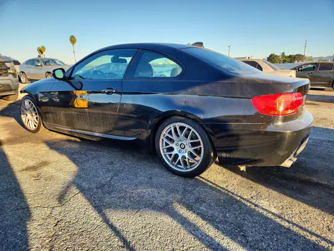 2012 BMW 328 VIN WBAKE5C58CE755822 фото 2
