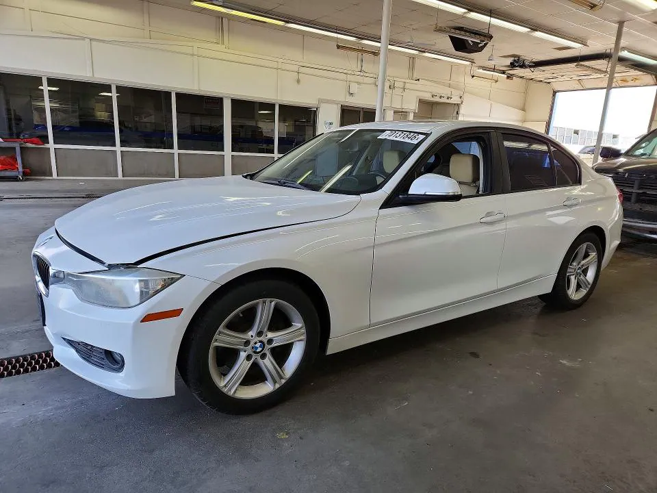 2012 BMW 328 VIN WBA3A5C55CF343738 фото 1