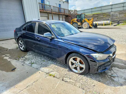 2013 BMW 328 VIN WBA3B5C51DF598465 фото 4