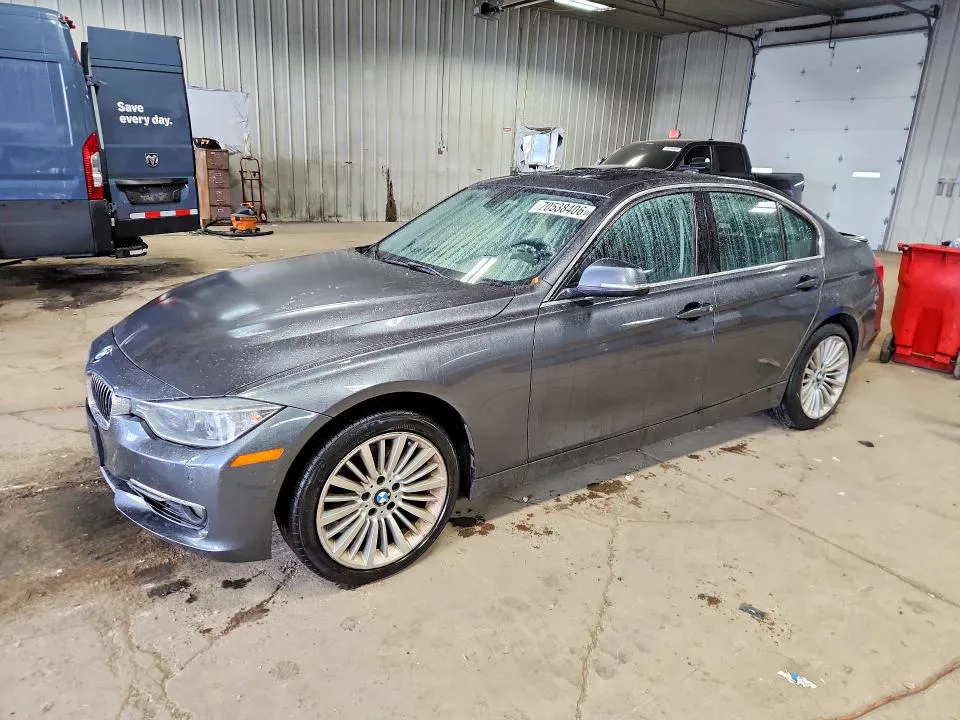 2013 BMW 328 VIN WBA3B3C52DF530910 фото 1