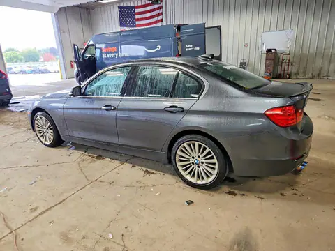 2013 BMW 328 VIN WBA3B3C52DF530910 фото 2