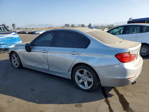 2015 BMW 328 VIN WBA3C1C56FK121000 фото 2