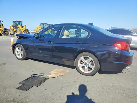 2015 BMW 328 VIN WBA3C1C56FP851783 фото 2