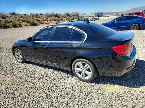WBA8D9G36HNU62800 — 2017 BMW 330, photo 2 from Copart 15.10.2026, Side