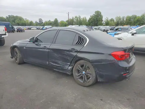 2017 BMW 330 VIN WBA8D9G32HNU62454 фото 2