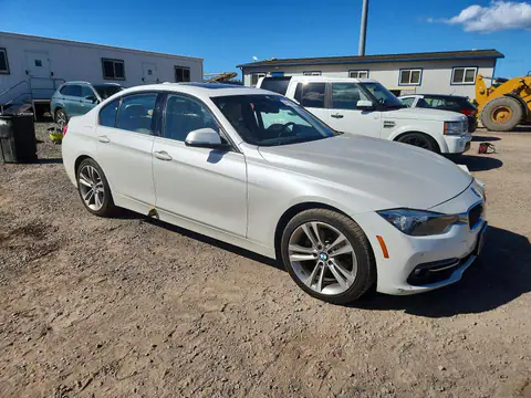 WBA8B9G5XHNU48468 — 2017 BMW 330, zdjęcie 4 z Copart 26.10.2026, Bok