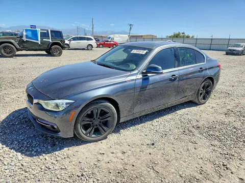 WBA8D9G5XHNU58752 — 2017 BMW 330, Боковая часть (Side), фото до ремонта