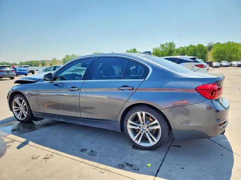 WBA8B9G5XJNU99720 — 2018 BMW 330, фото 2 з Copart 28.10.2026, Передня частина