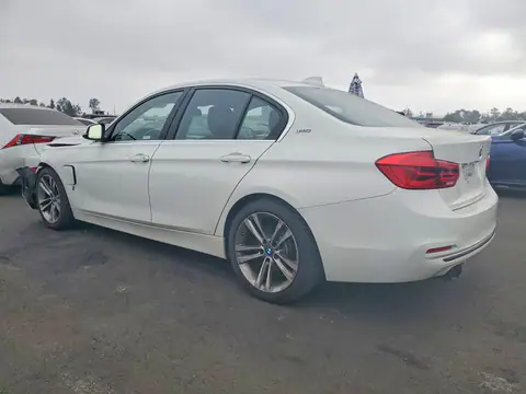 WBA8E1C55JA756322 — 2018 BMW 330E, photo 2 from Copart 30.09.2026, Front end