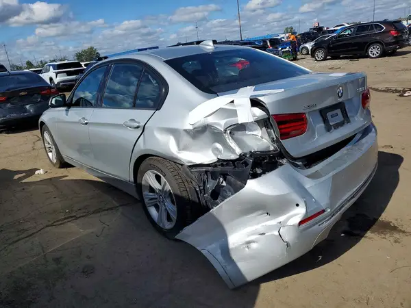 WBA8E3C53GK501313 — 2016 BMW 3ER, photo 2 from Copart 29.09.2026, Rear end