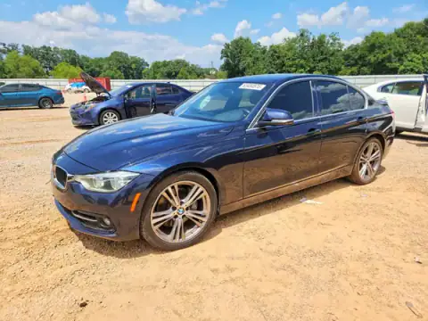 WBA8B3G57HNU35576 — 2017 BMW 3ER, Uszkodzenia dookoła (All Over), zdjęć przed naprawą