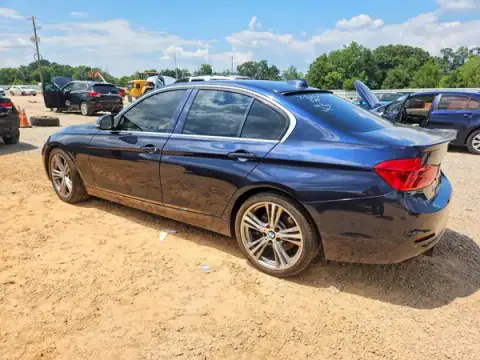 WBA8B3G57HNU35576 — 2017 BMW 3ER, photo 2 from Copart 29.09.2026, All-over damage
