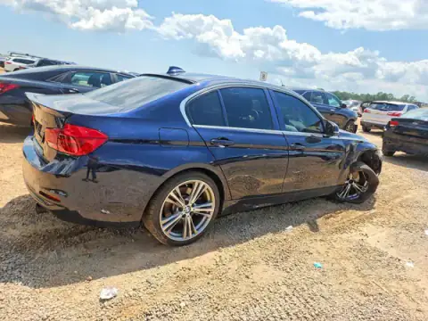 WBA8B3G57HNU35576 — 2017 BMW 3ER, photo 3 from Copart 29.09.2026, All-over damage
