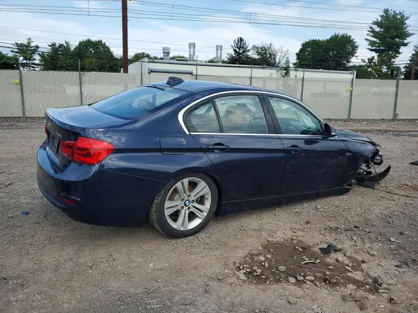 WBA8D9C35HA005750 — 2017 BMW 3ER, photo 3 from Copart 05.10.2026, Front end