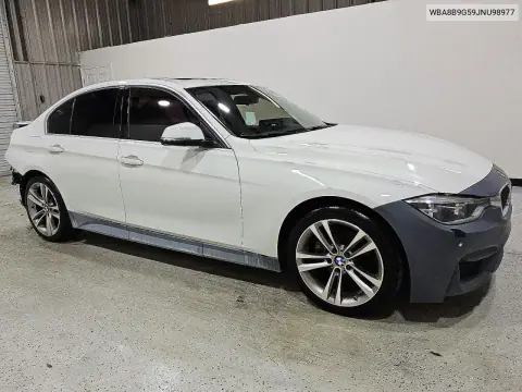 2018 BMW 330 I VIN WBA8B9G59JNU98977 фото 4