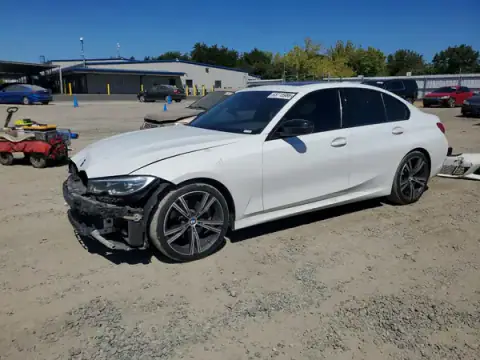 3MW5R7J09M8B97942 — 2021 BMW 3ER, Przód (Front End), zdjęć przed naprawą