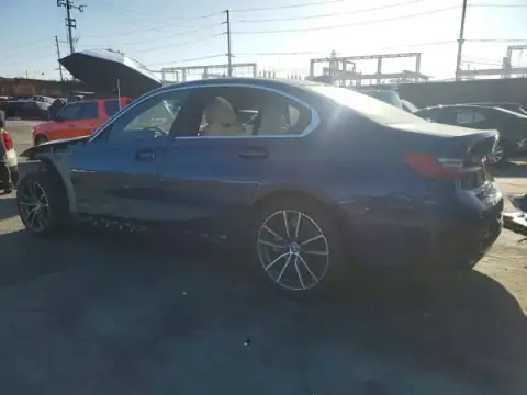 3MW5R1J06M8B65043 — 2021 BMW 3ER, zdjęcie 2 z Copart 25.09.2026, Przód