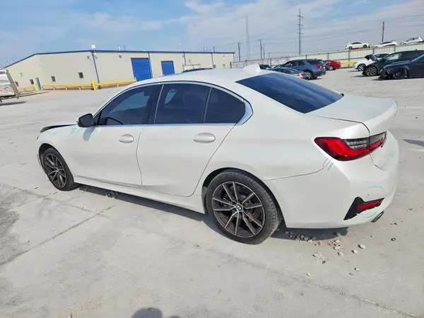 3MW5R1J02M8C03464 — 2021 BMW 3ER, фото 2 с аукциона Copart, Передняя часть