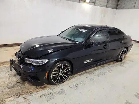 3MW5U9J03M8B63456 — 2021 BMW 3ER, Front end, before-repair photos
