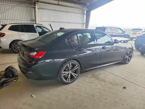 WBA5R1C01NFL74017 — 2022 BMW 3ER, фото 3 с аукциона Copart, ПЕРЕДНЯЯ ЧАСТЬ