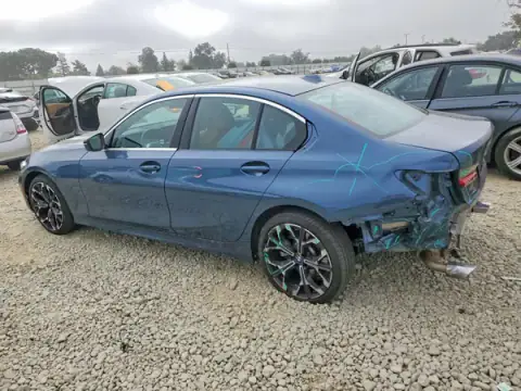 3MW69CW04S8F09037 — 2025 BMW 3ER, zdjęcie 2 z Copart, Tył