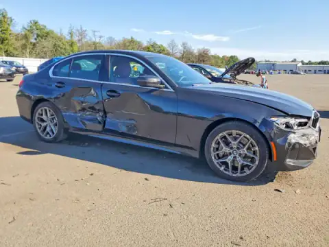 3MW89CW03S8F18756 — 2025 BMW 3ER, photo 4 from Copart, Side