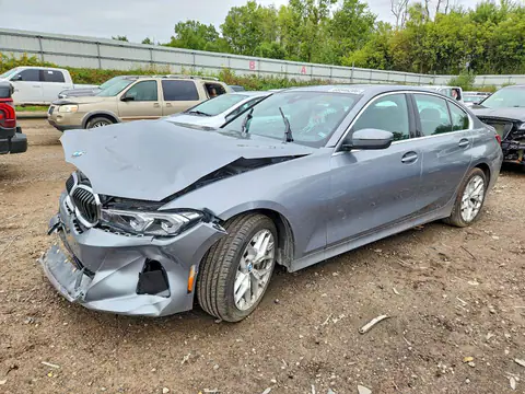 3MW69CW02S8F10882 — 2025 BMW 3ER, ПЕРЕДНЯЯ ЧАСТЬ (Front End), фото до ремонта