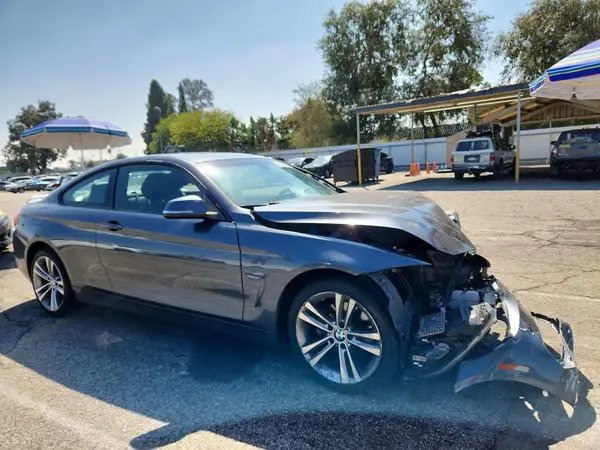 WBA4W3C5XKAF92576 — 2019 BMW 4ER, фото 4 с аукциона Copart, Передняя часть