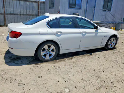 2013 BMW 528 VIN WBAXG5C58DDY30977 фото 3