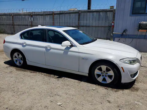 2013 BMW 528 VIN WBAXG5C58DDY30977 фото 4