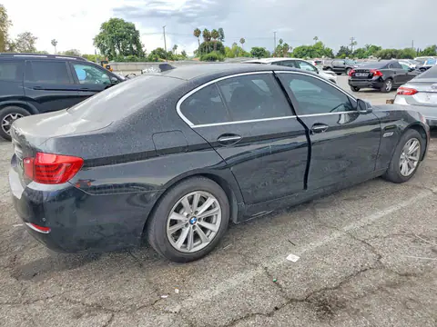 WBA5A5C56FD514084 — 2015 BMW 528, фото 3 с аукциона Copart 29.09.2026, Вандализм