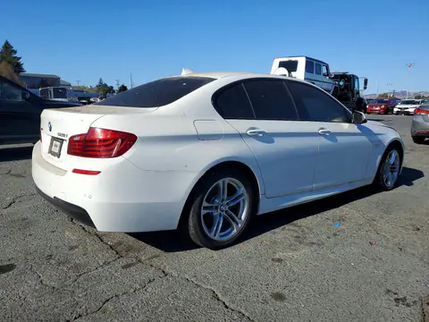 WBA5A7C50FD626052 — 2015 BMW 528, фото 3 с аукциона Copart 16.10.2026, Механические повреждения