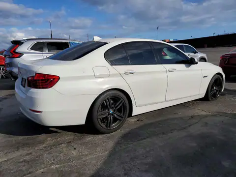 WBA5A5C59GG354704 — 2016 BMW 528, photo 3 from Copart 16.10.2026, Mechanical damage