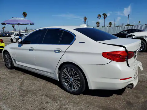 WBAJA9C58JB249694 — 2018 BMW 530E, foto 2 de Copart 23.10.2026, Parte trasera
