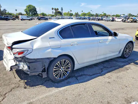 WBAJA9C58JB249694 — 2018 BMW 530E, foto 3 de Copart 23.10.2026, Parte trasera