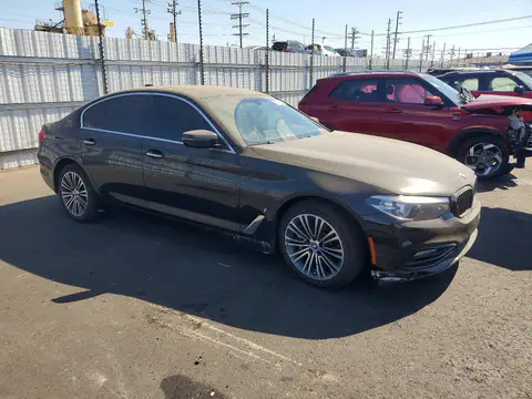 WBAJA9C58JB249677 — 2018 BMW 530E, photo 4 from Copart 26.10.2026, Front end