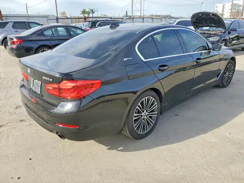 2019 BMW 530E VIN WBAJA9C52KB399446 фото 3