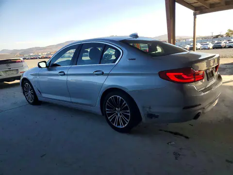 WBAJA9C57KB393660 — 2019 BMW 530E, фото 2 с аукциона Copart 22.10.2026, ЗАДНЯЯ ЧАСТЬ