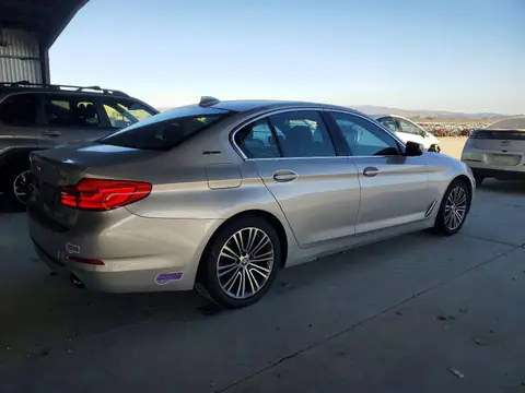 WBAJA9C57KB393660 — 2019 BMW 530E, фото 3 с аукциона Copart 22.10.2026, ЗАДНЯЯ ЧАСТЬ