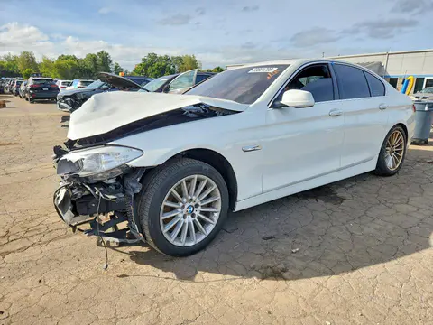 WBAFU7C50DDU77831 — 2013 BMW 535, Повреждения снизу (Undercarriage), фото до ремонта