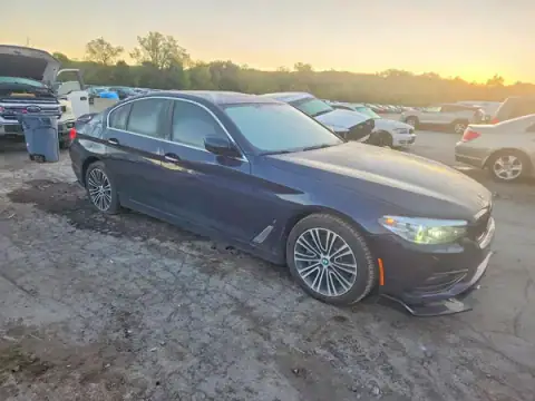 WBAJB1C5XJB084813 — 2018 BMW 5ER, foto 4 de Copart 24.09.2026, Parte trasera