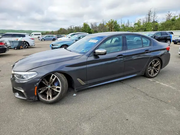 WBAJB9C57KB289148 BMW 5ER 2019 — Front end damage, before-repair photo