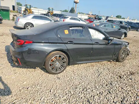 WBAJB9C56KB465090 — 2019 BMW 5ER, ფოტო 3, Copart, დაზიანება ყველა მხრიდან