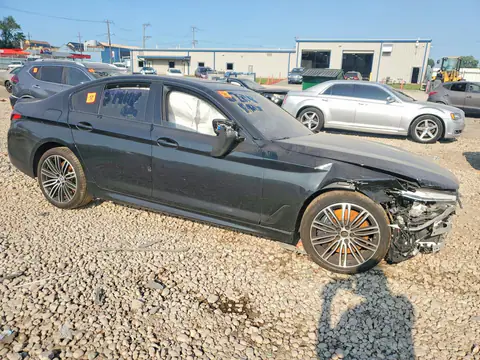 WBAJB9C56KB465090 — 2019 BMW 5ER, ფოტო 4, Copart, დაზიანება ყველა მხრიდან