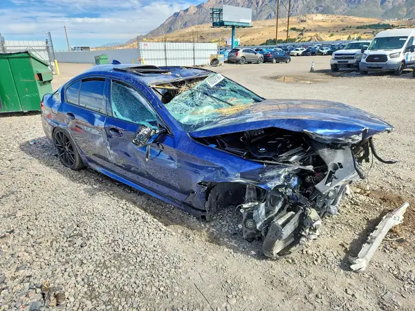 WBAJS7C06LCE42643 — 2020 BMW 5ER, foto 4 de Copart, Vuelco