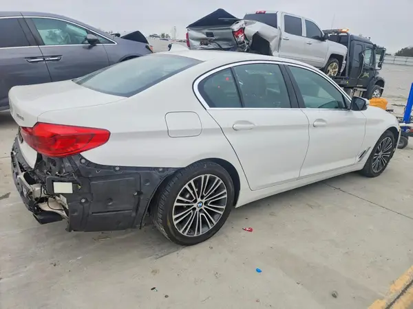 WBAJR3C09LWW60446 — 2020 BMW 5ER, photo 3 from Copart, Rear end